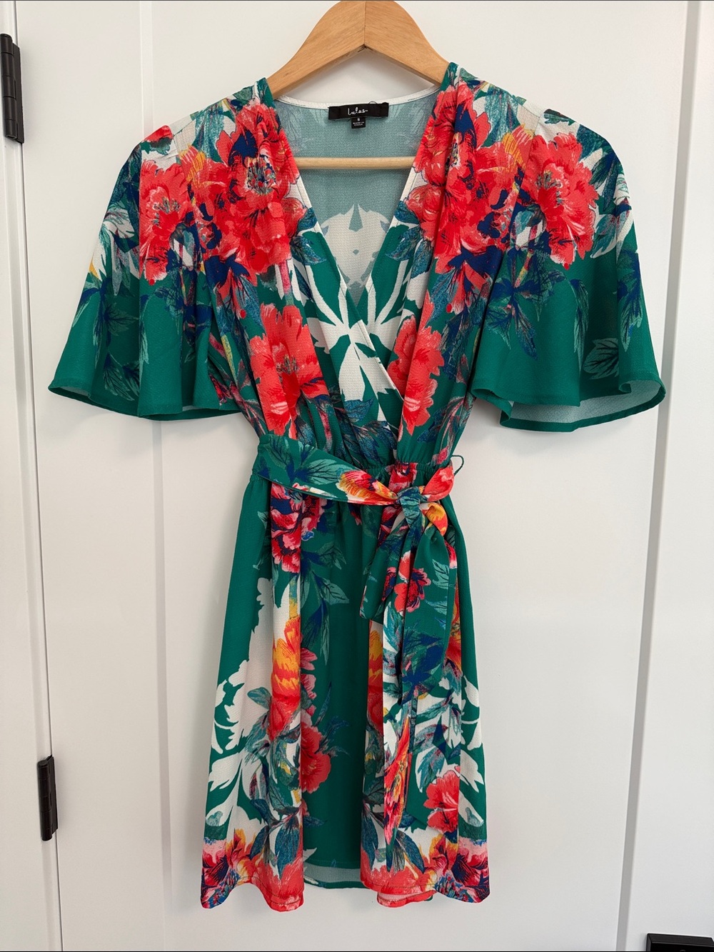 Lulus Green Floral Wrap Dress Size Small Tie Waist Flutter Sleeve Mini Dress - Picture 2 of 4